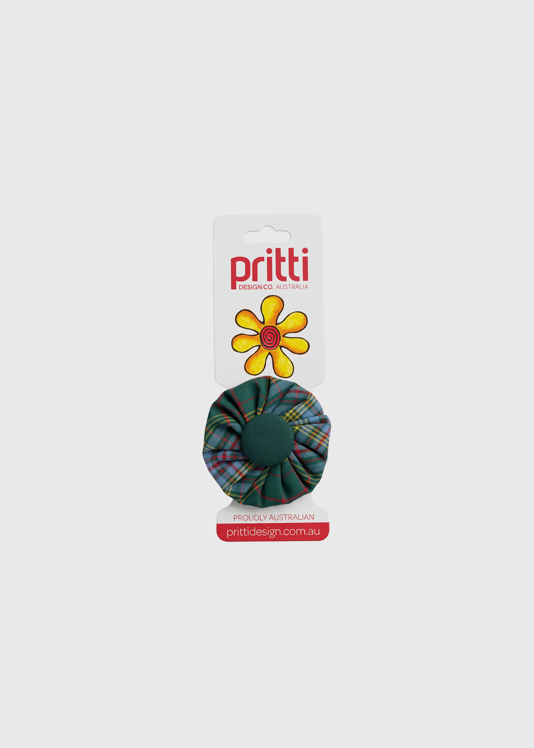 Yoyo on Clip Summer W BG Button
